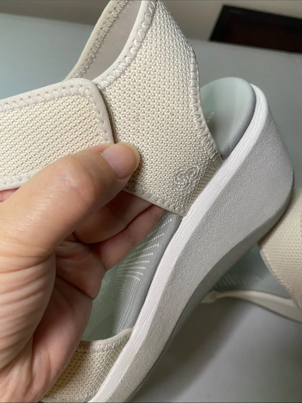 Clarks lightweight wedge